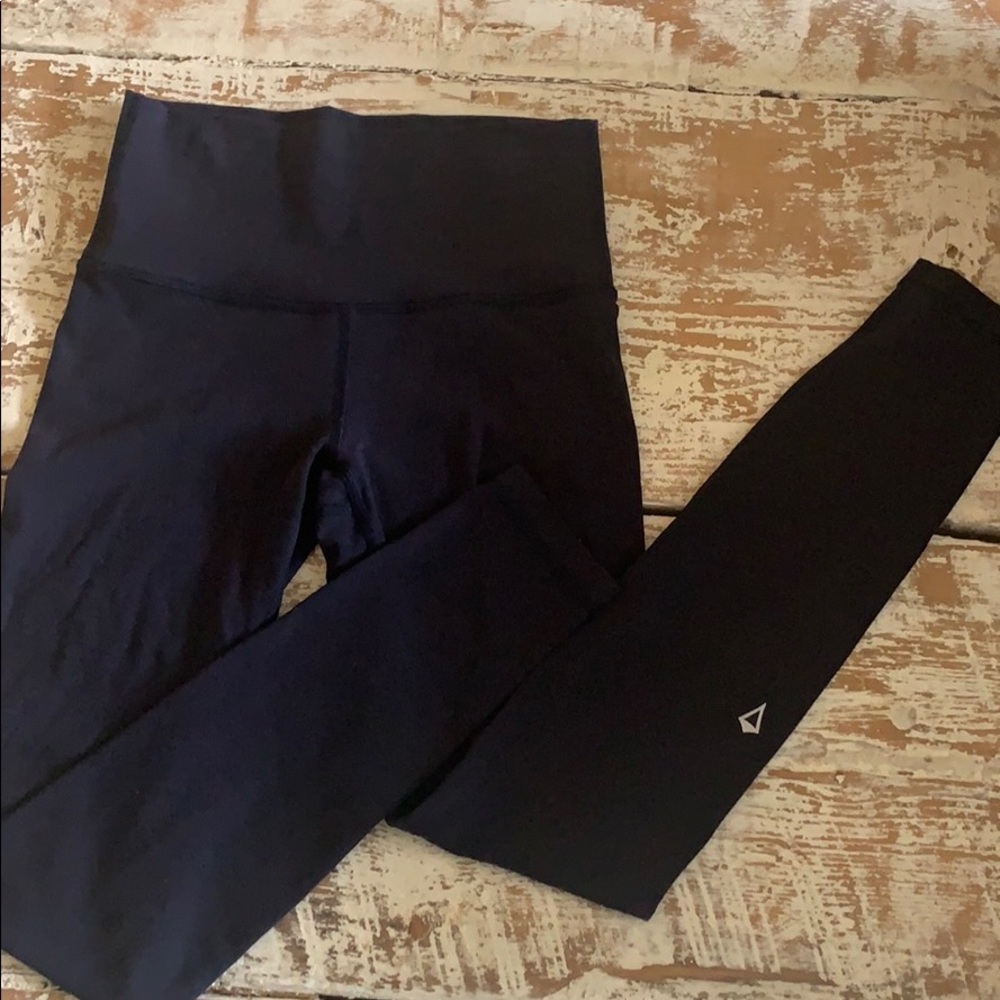 Ivivva Nulu fabric high low tights Size 8, navy